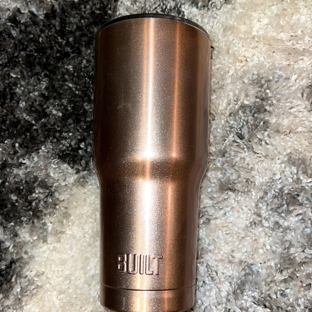 Built. Reusable drink container for hot & cold beverages.